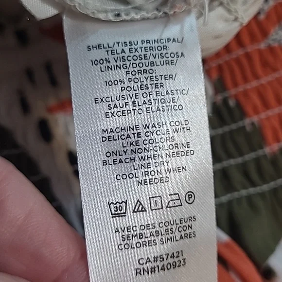 LOFT Botanical Hawaiian Skirt Size M Floral Lined Smocked Waist Mini Women - Picture 4 of 5